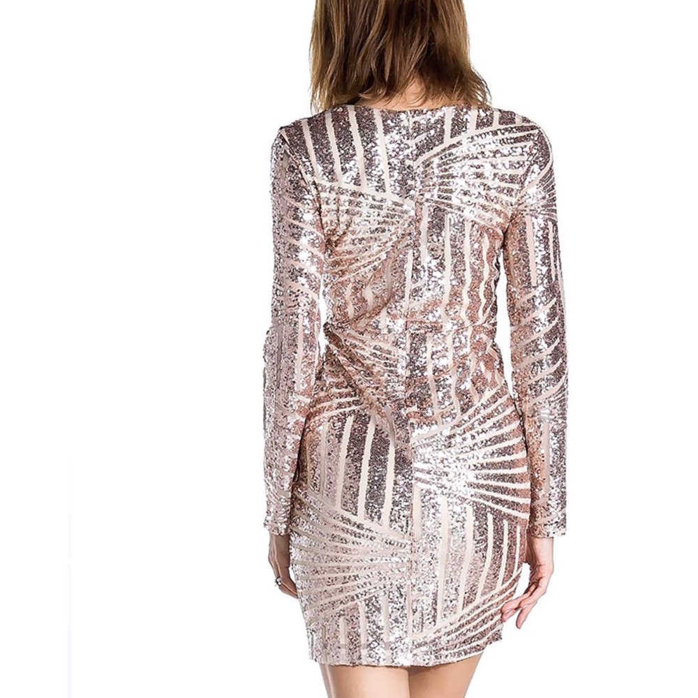 🆕Mila Sequined Dress - Picture 2 of 2